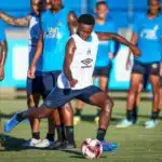 Grêmio supera R$ 212 milhões com venda da base e alivia crise financeira em 2026