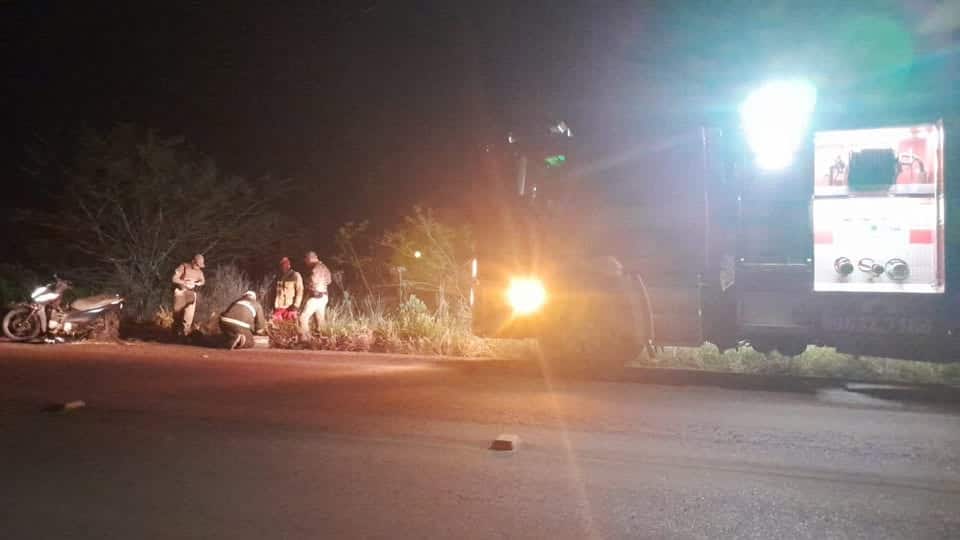 Motociclista fica ferido após acidente na ERS-717, em Tapes