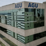 AGU pede suspensão imediata do afastamento de diretor-geral da PF