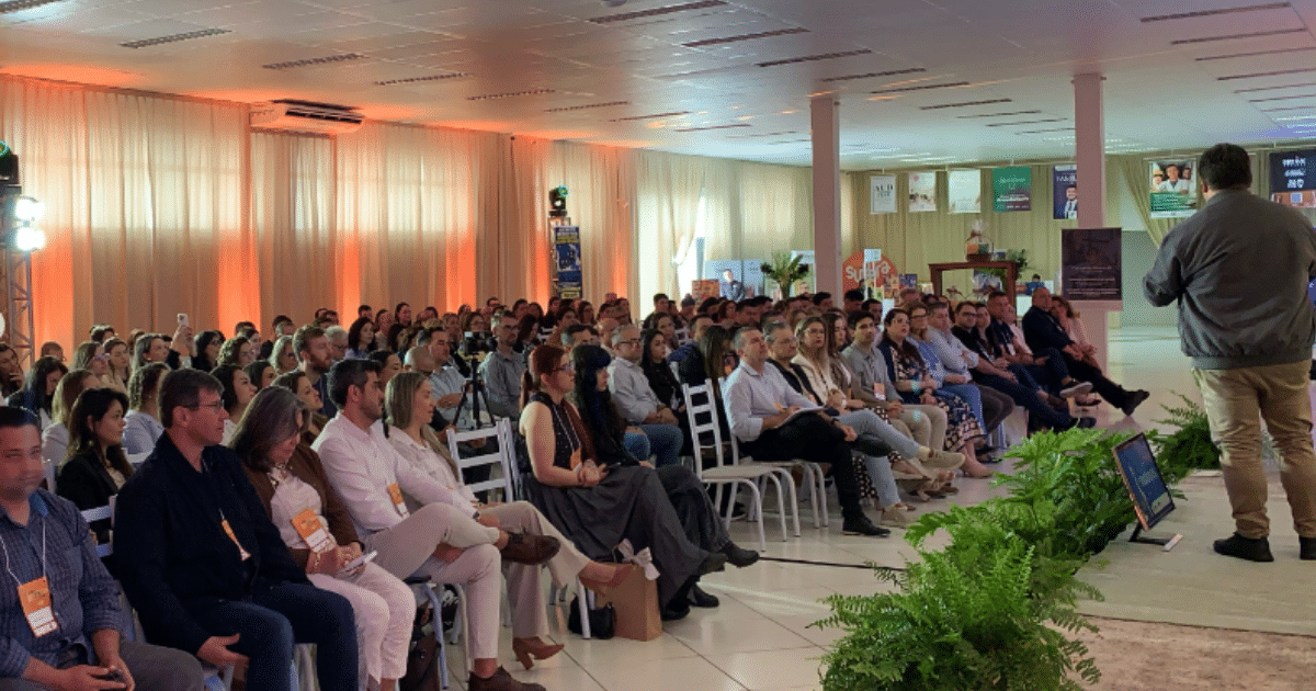 Imersão de conhecimento e liderança: OneDay 2026 impacta centenas de pessoas em Camaquã