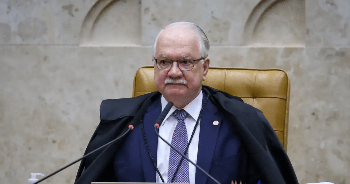 Fachin adia discussão sobre postagens de Nossa Senhora no STF