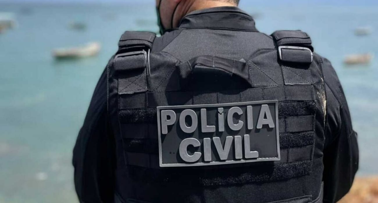 Jovem de 18 anos é presa com drogas em São Lourenço do Sul