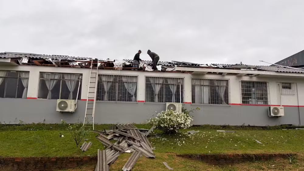 Paraná registra dois tornados em menos de 24 horas