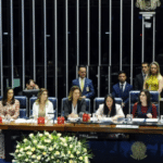 Eleição de 12 mulheres leva Senado à maior bancada feminina da história