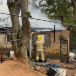 Incêndio atinge residência no bairro Bom Sucesso, em Camaquã