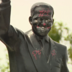 Estátua de João Goulart é pichada na Orla do Guaíba, em Porto Alegre