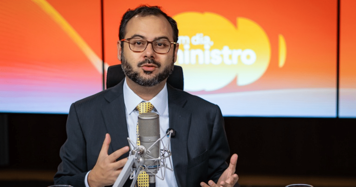 Mulheres empreendedoras são prioridade no Prospera MEI, diz Ministro Paulo Pereira