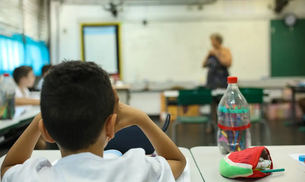 Inteligência Artificial auxilia em matrículas da rede estadual de ensino