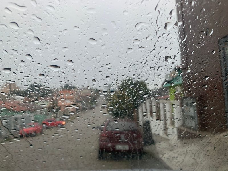 Previsão do tempo para sábado (13): chuva e frio na Costa Doce