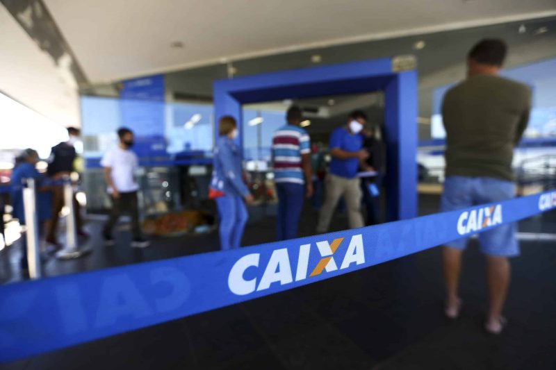 CAIXA paga parcela do Pé-de-Meia nesta segunda-feira (02)