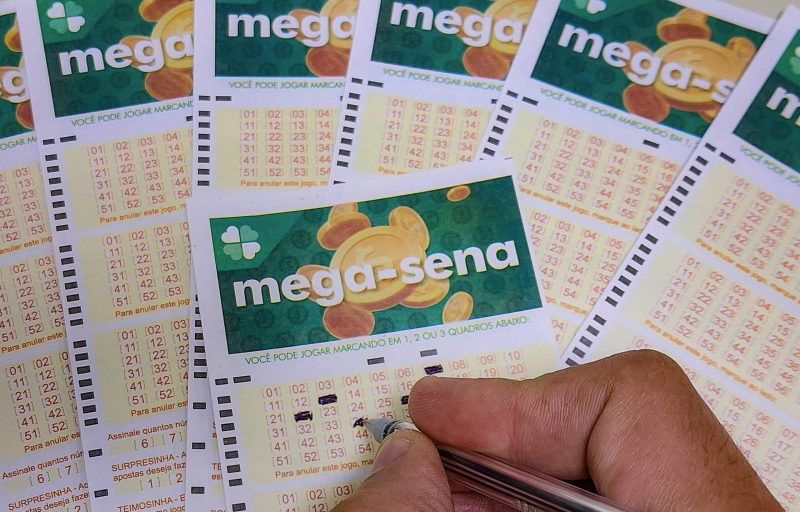 Mega-Sena sorteia neste sábado prêmio acumulado em R$ 53 milhões