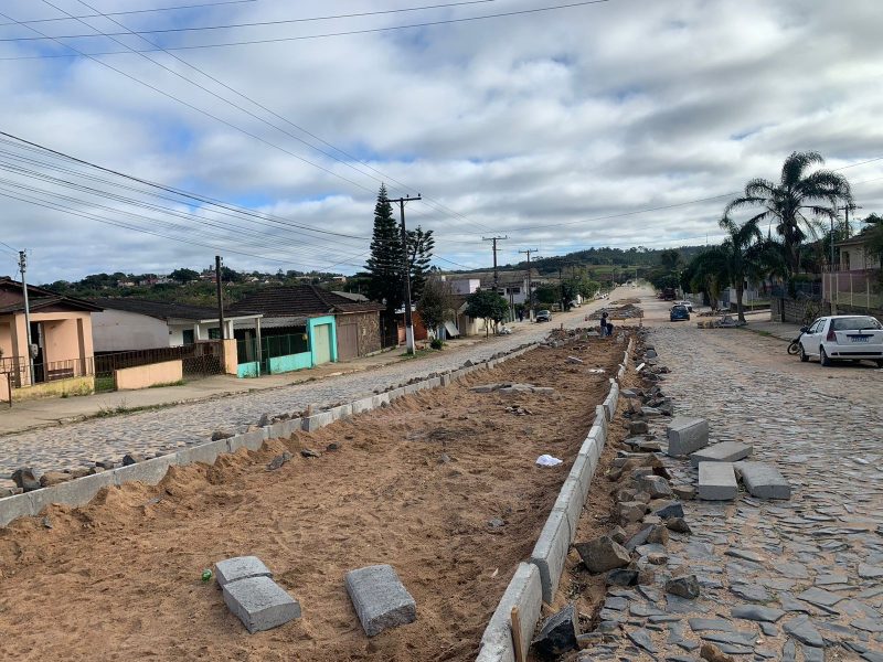 Camaquã: obras na Major João Meirelles devem ganhar ritmo com a melhora do tempo