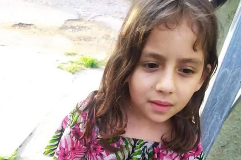 Justiça solta mãe suspeita da morte de menina de 9 anos em Guaíba