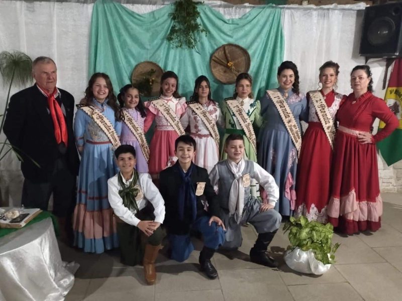 16ª Região Tradicionalista escolhe Prendas e Peões Regionais