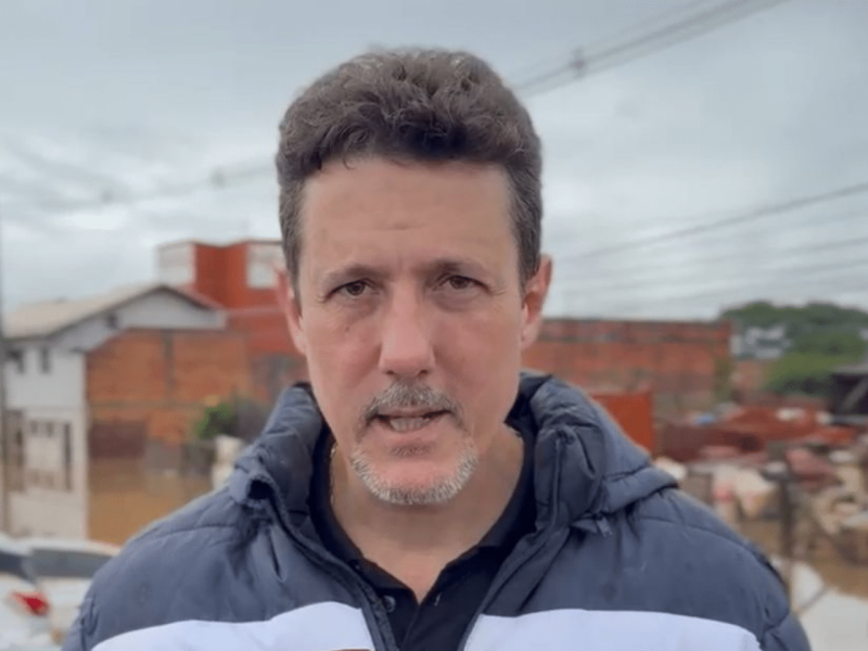 Deputado propõe programa para reconstruir residências atingidas pelas enchentes do RS