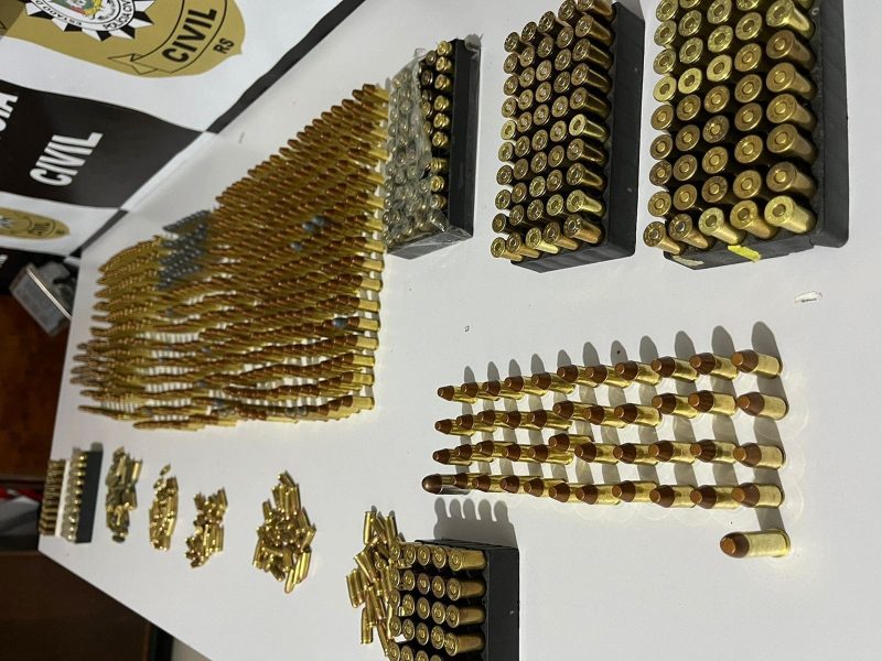 Casal é preso com grande quantidade de munições em Rio Grande
