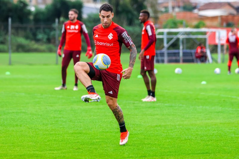 Inter e Corinthians se encontram nesta quarta pelo brasileirão