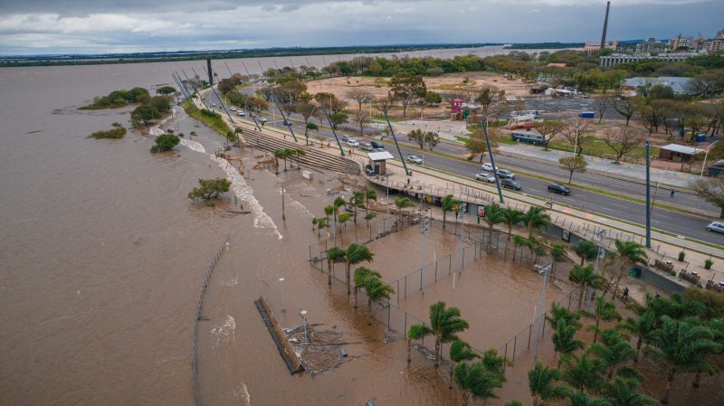 Cheia do Guaíba alaga Centro de Treinamento do Inter. Foto: Defesa Civil do RS