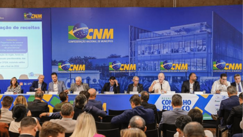 Famurs participa da reunião do Conselho Político da CNM para discutir pautas a serem levadas ao Congresso Nacional