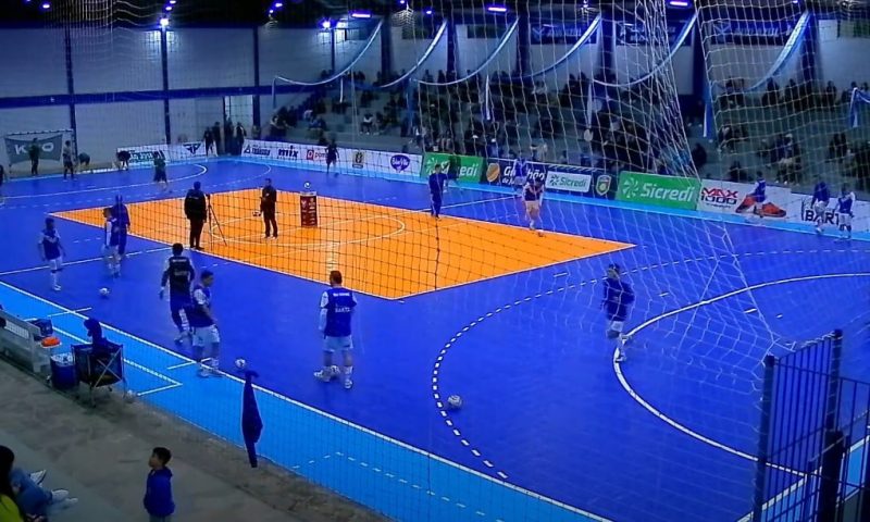 Vélez Camaquã enfrenta BGF por vaga na semifinal do Gauchão de Futsal Série C