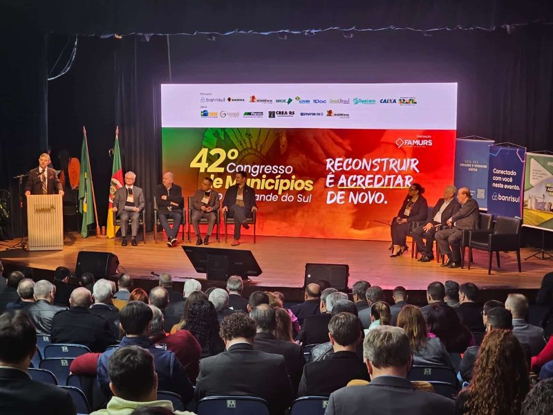 Congresso de Municípios do RS foca na reconstrução pós-enchentes e sustentabilidade