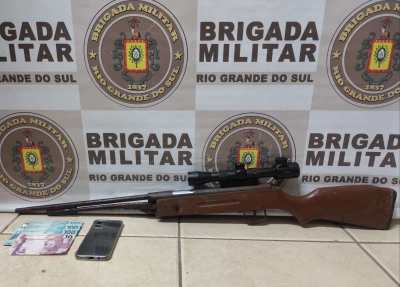 Brigada Militar prende homem por porte ilegal de arma de fogo em Dom Feliciano