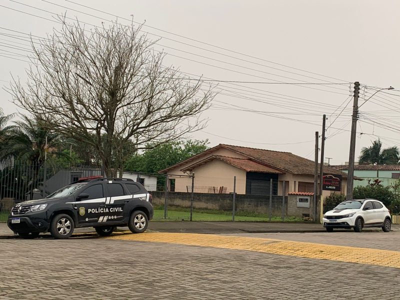 Mãe encontra filho morto dentro de casa em Camaquã