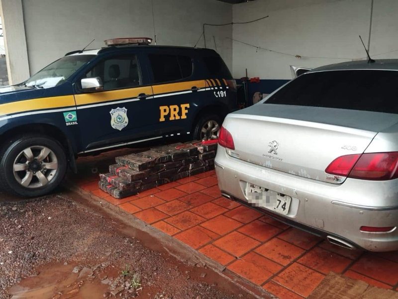 PRF prende traficante com mais de 250 quilos de maconha em Frederico Westphalen