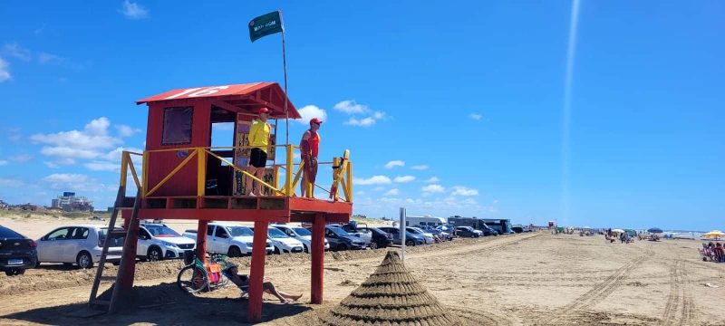 Guarda-vidas ressalta a importância da Operação Verão nas praias do RS