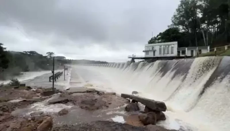 Rio Grande do Sul: prefeito pede saída de moradores por causa de risco de barragem