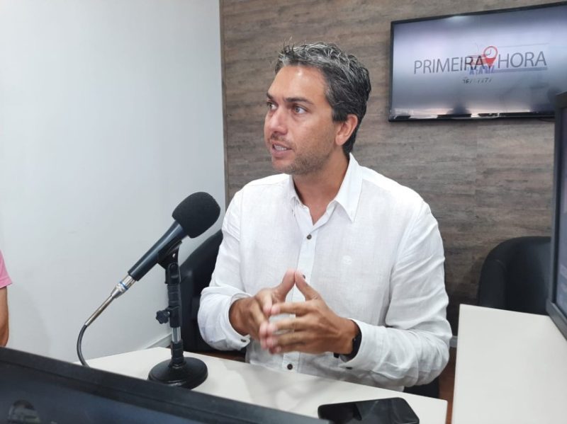 Deputado federal Daniel Trzeciak na Acústica FM