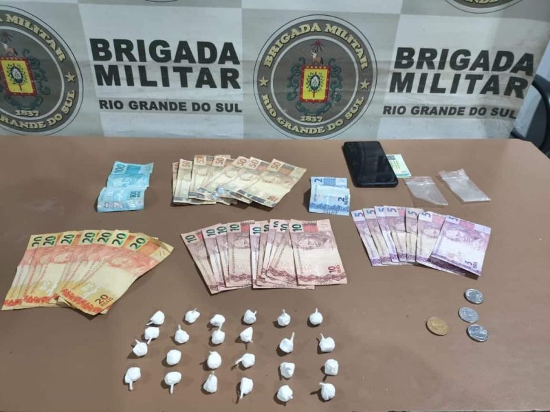 BM apreende adolescente por tráfico de drogas em Pelotas