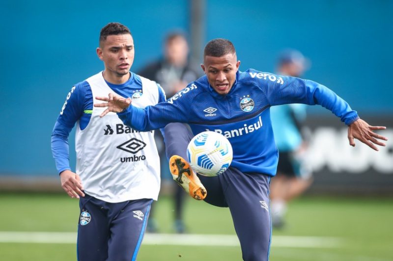 Treinamento do Grêmio nesta sexta apontou provável time. Foto: Lucas Uebel/Grêmio