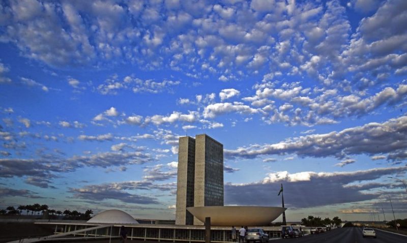 Proposta ainda precisa ser aprovada em dois turnos por, pelo menos, 49 senadores. Foto: Marcello Casal Jr. Agência Brasil