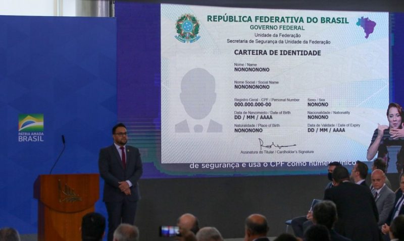 Documento terá CPF como número e contará com versão digital. Foto: Fabio Rodrigues/Agência Brasil