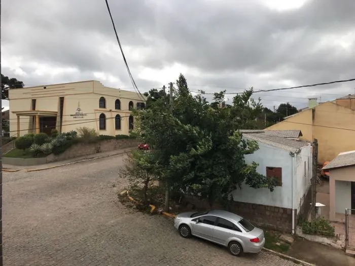 Vento forte causa transtornos em Camaquã