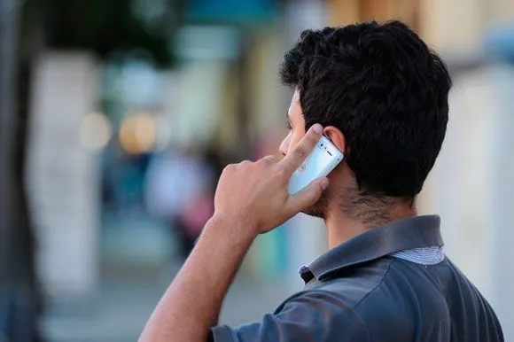 Anatel vai bloquear celulares piratas a partir de maio de 2018