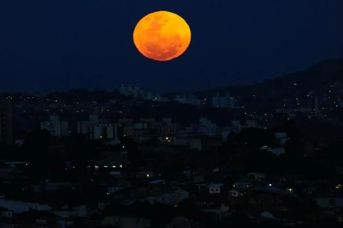 Quarta-feira terá Superlua, Lua Azul e Lua de Sangue