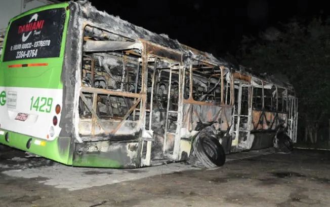 Polícia catarinense escoltará ônibus em regiões onde houve ataques