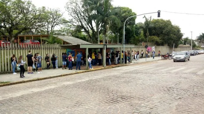 Inep anuncia cancelamento de uma questão do Enem