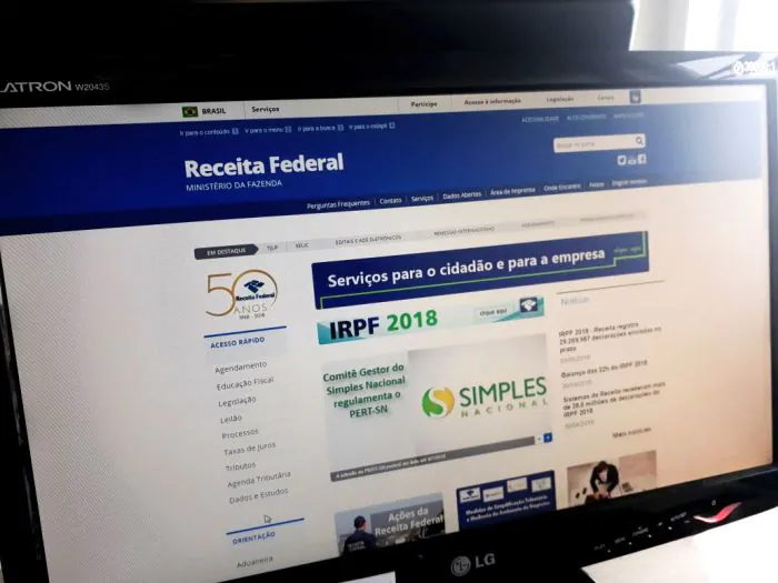 Receita paga hoje restituições residuais do IRPF do período 2008/2019