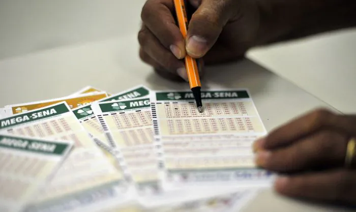 Mega-Sena sorteia neste sábado prêmio estimado em R$ 100 milhões