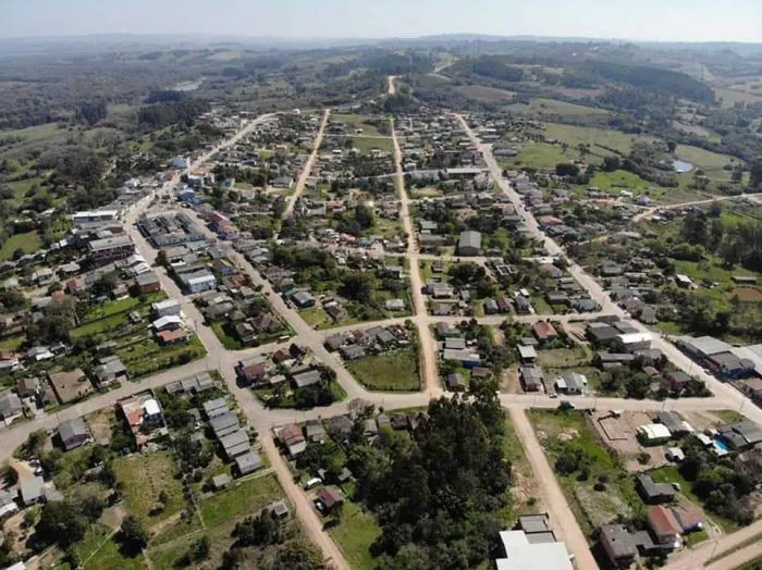 Teste rápido aponta primeiro caso de coronavírus em Amaral Ferrador