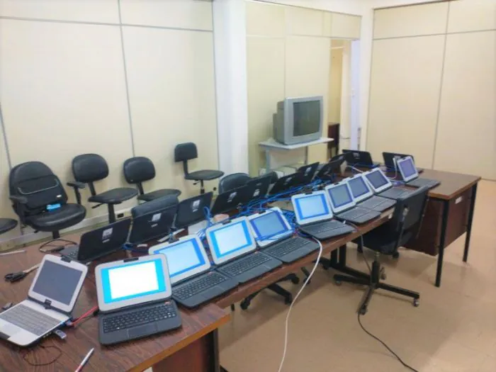 Seduc recupera netbooks para uso de estudantes e professores em aulas remotas