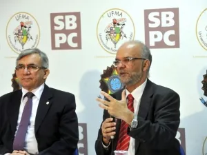 Inep vai investir R$ 2 milhões na correção da redação do Enem