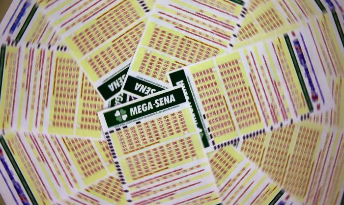 Mega-Sena sorteia R$ 27 milhões nesta quarta-feira