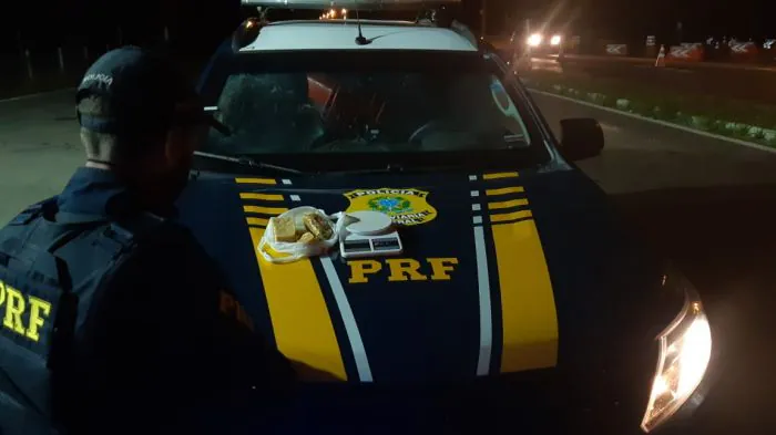 VIDEO: traficante é preso com drogas na BR-290 em Eldorado do Sul