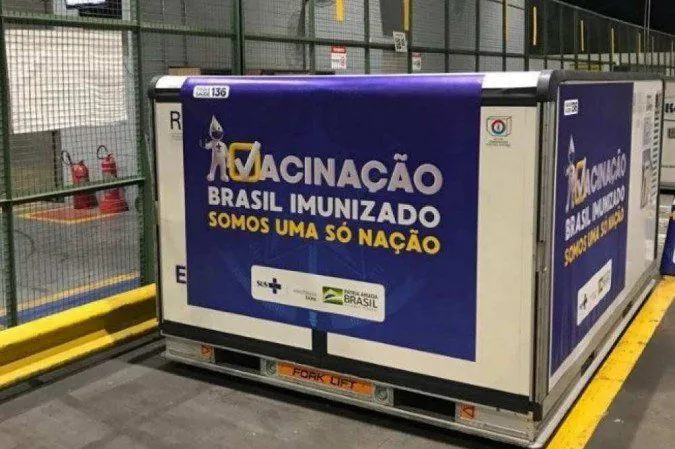Nova remessa de insumo farmacêutico ativo deve chegar neste final de semana ao país