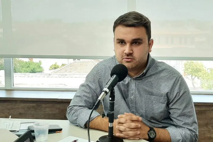 Vereador apresenta projeto para extinguir pensão de viúvas de ex-prefeitos de Camaquã