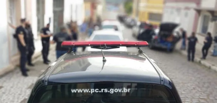 Mulher tem rosto queimado por companheiro em cidade gaúcha